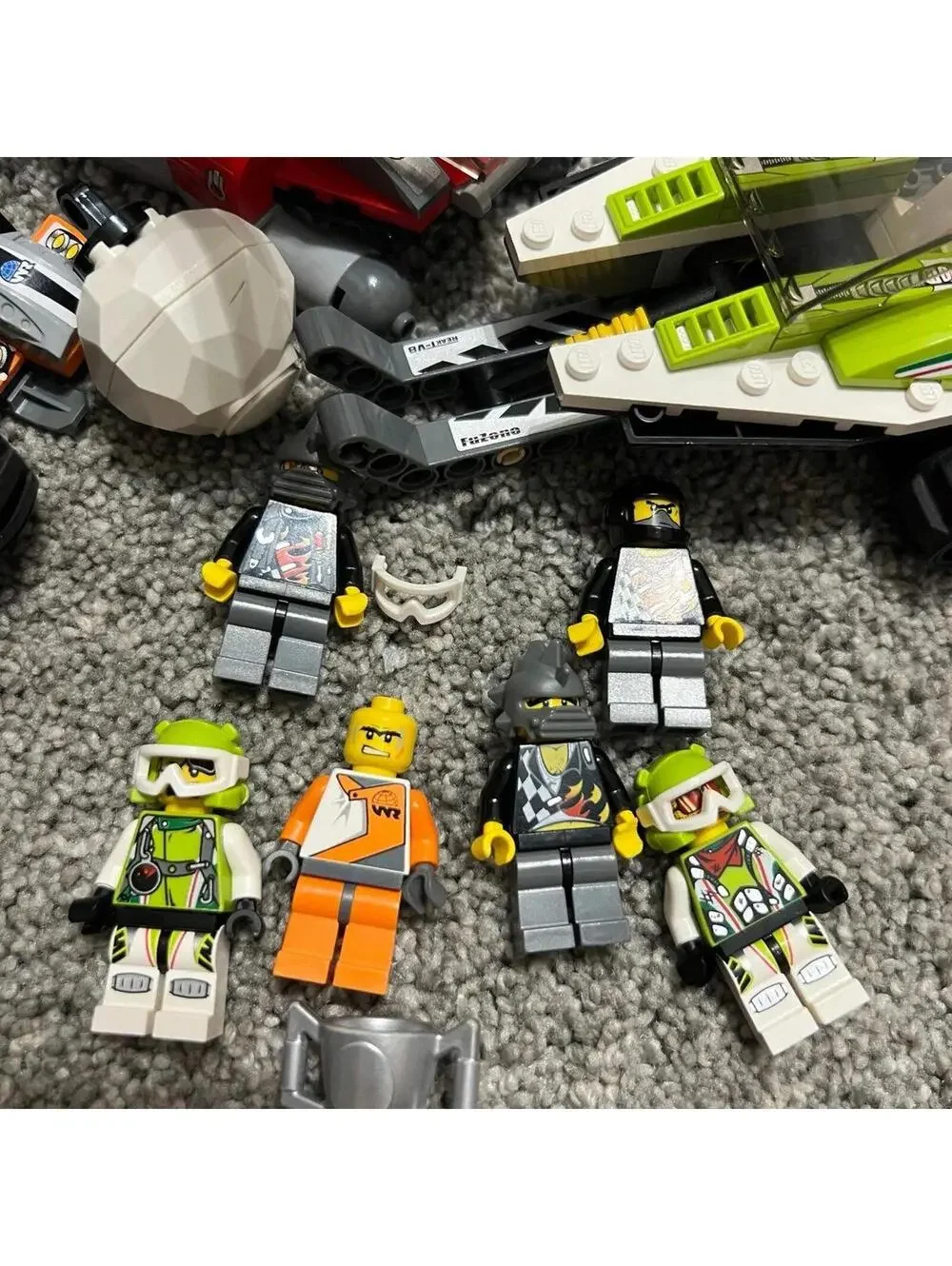 LEGO 8863 - World Racers - Blizzards Peak